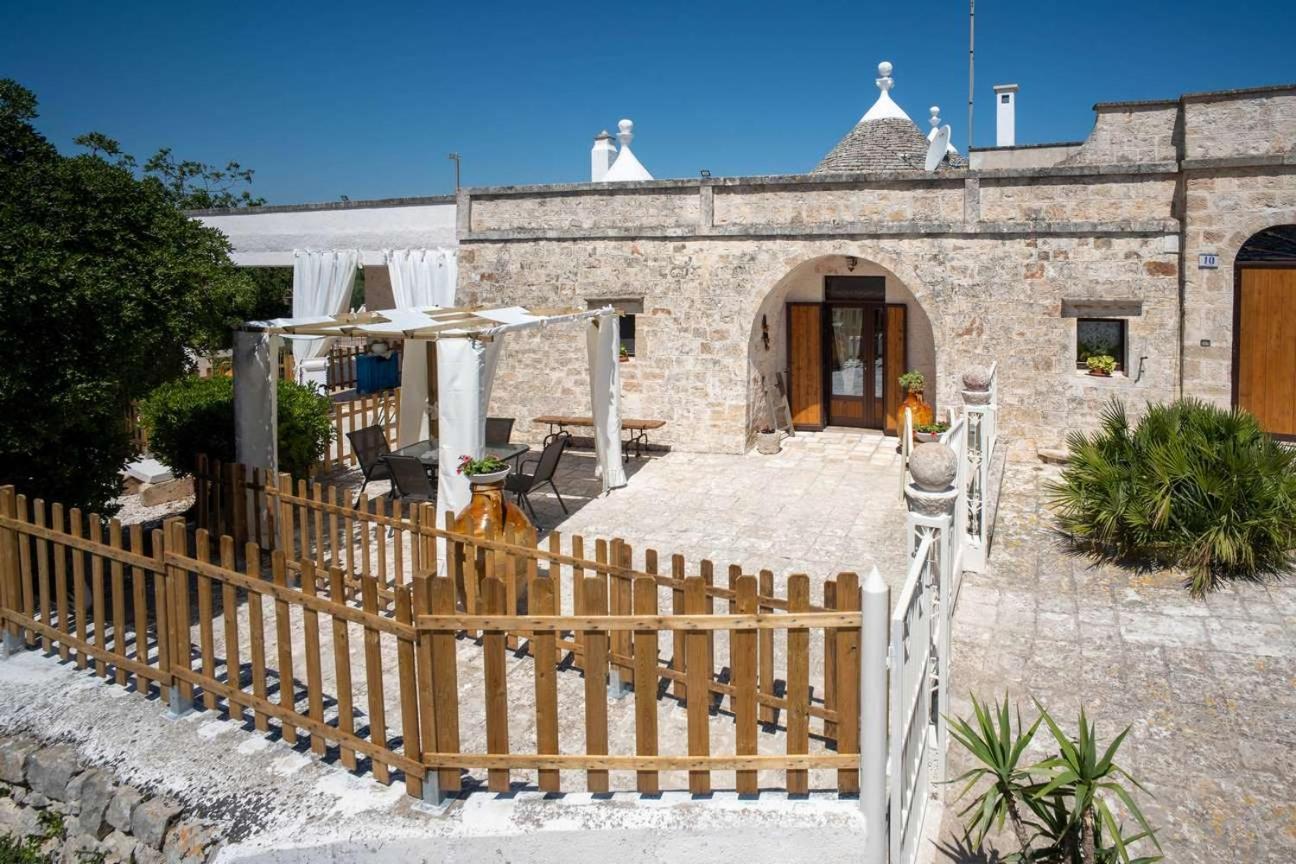 Valle D'Itria Trulli E Alcova Mikael Cisternino Kültér fotó