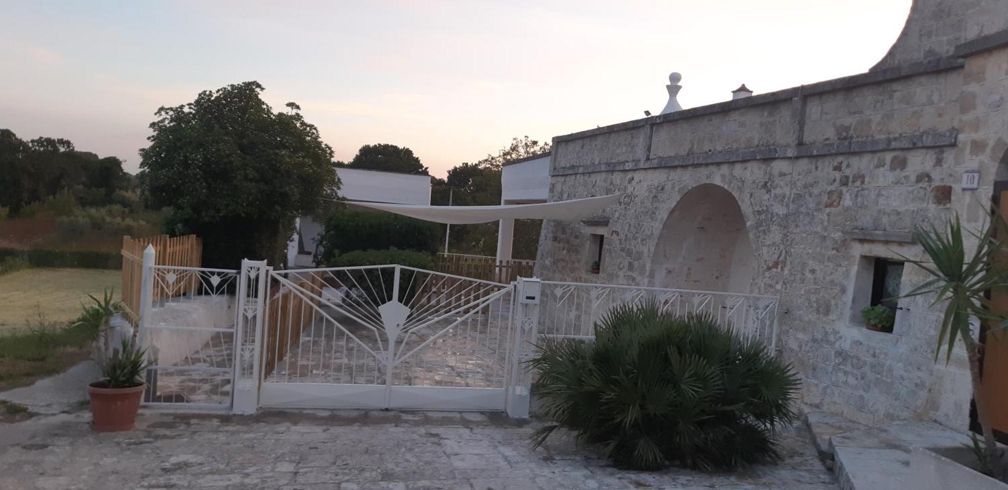 Valle D'Itria Trulli E Alcova Mikael Cisternino Kültér fotó