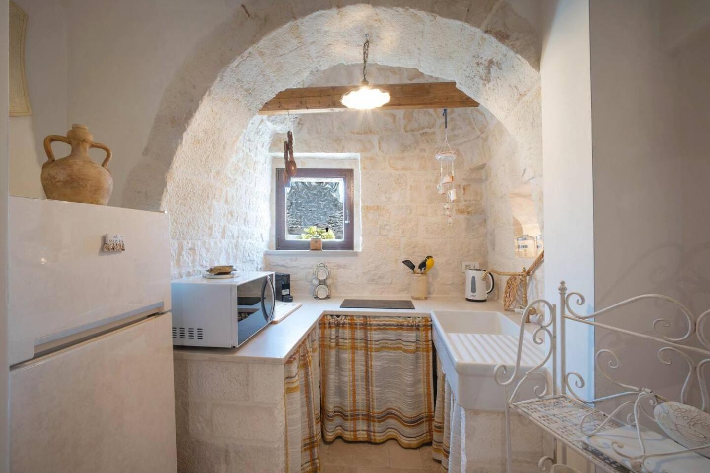 Valle D'Itria Trulli E Alcova Mikael Cisternino Kültér fotó