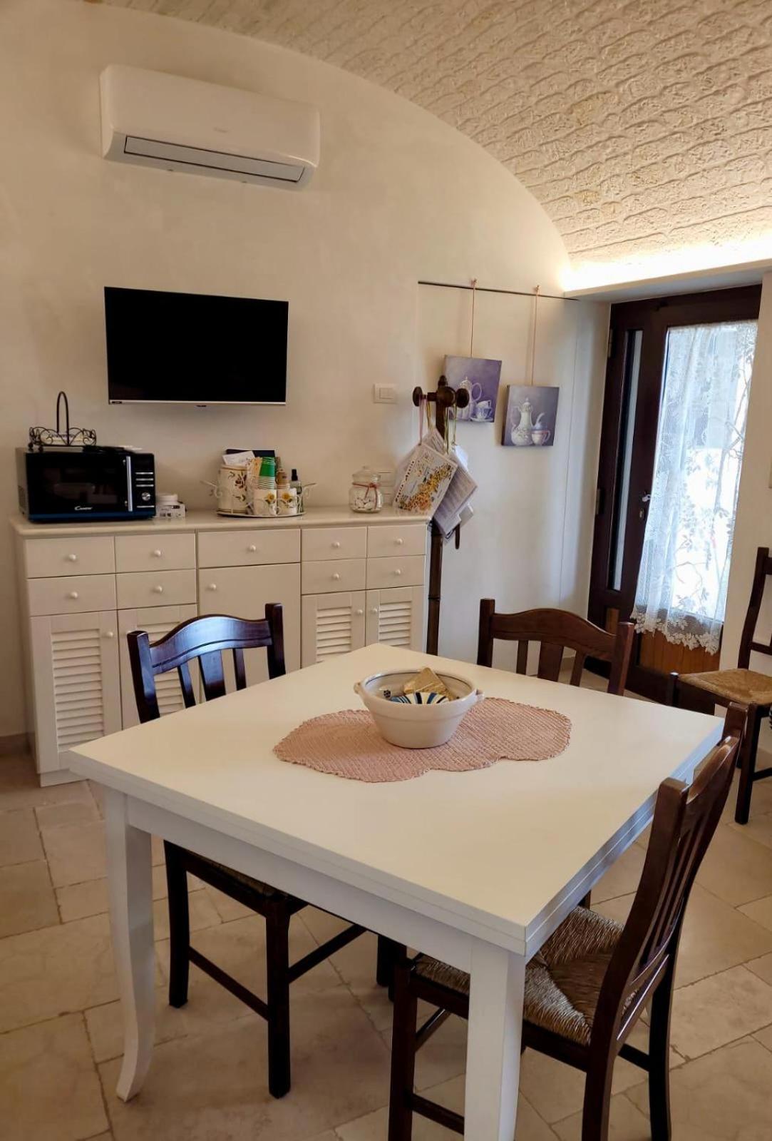 Valle D'Itria Trulli E Alcova Mikael Cisternino Kültér fotó