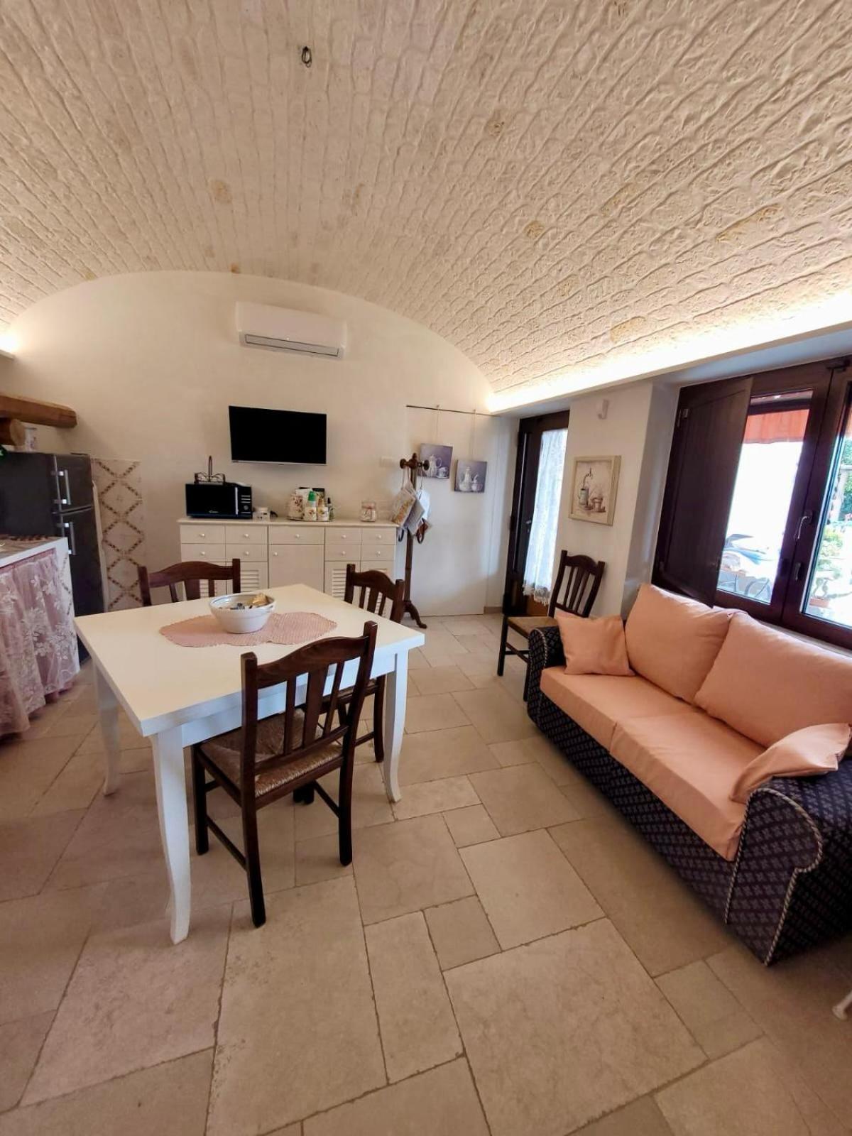 Valle D'Itria Trulli E Alcova Mikael Cisternino Kültér fotó
